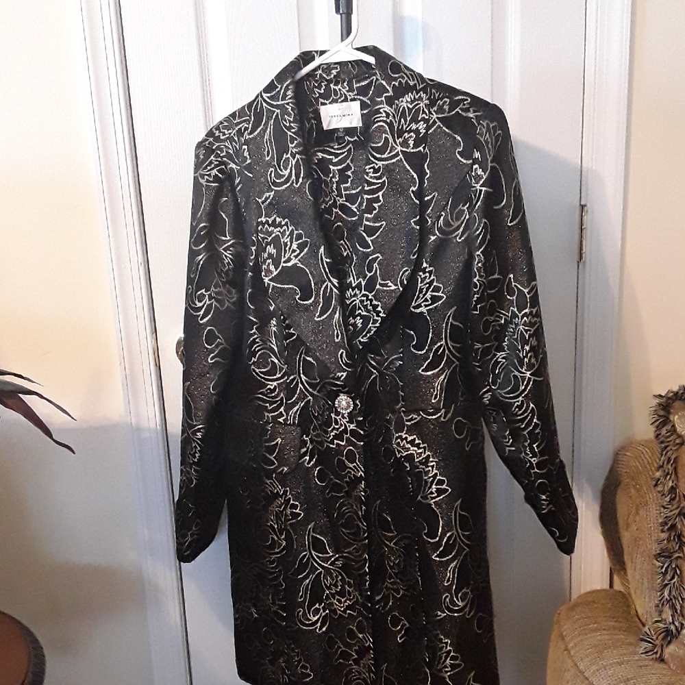 Suit